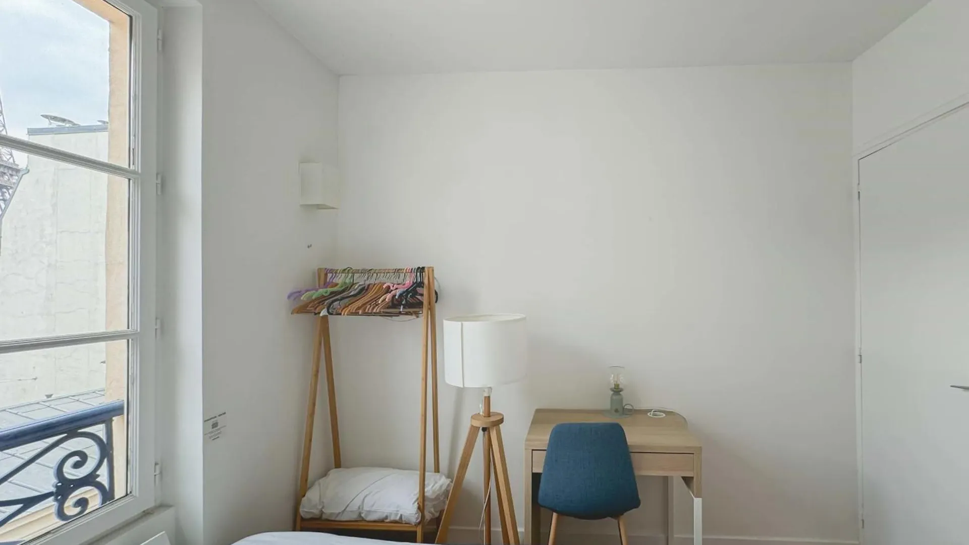 Flexliving - Whole Flat - Augereau アパート *